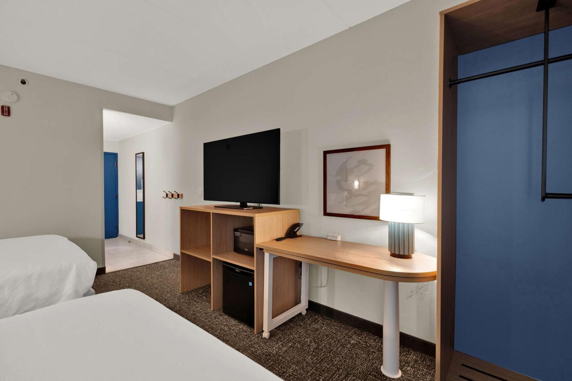 Spark By Hilton Plymouth Εξωτερικό φωτογραφία