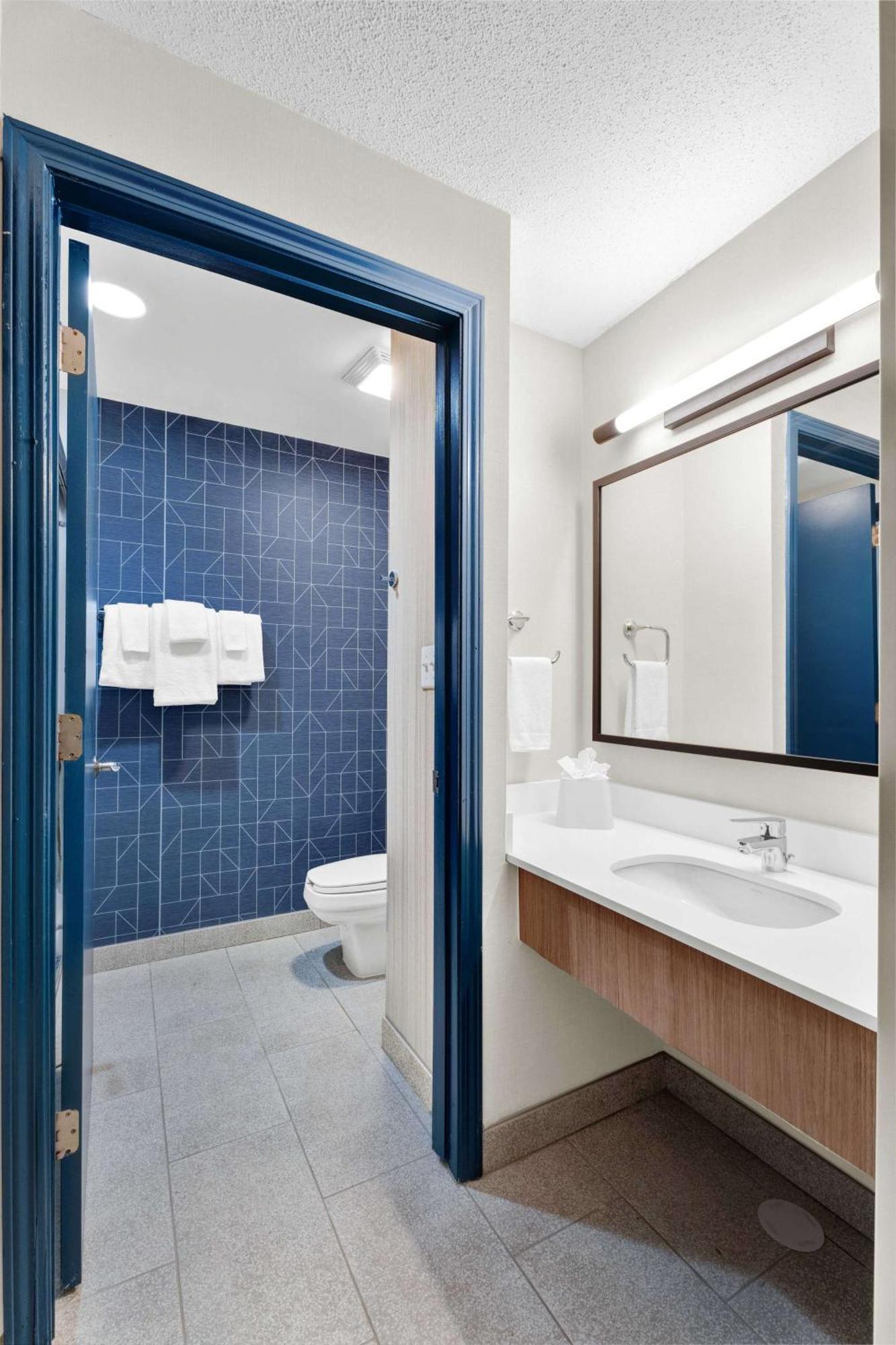 Spark By Hilton Plymouth Εξωτερικό φωτογραφία
