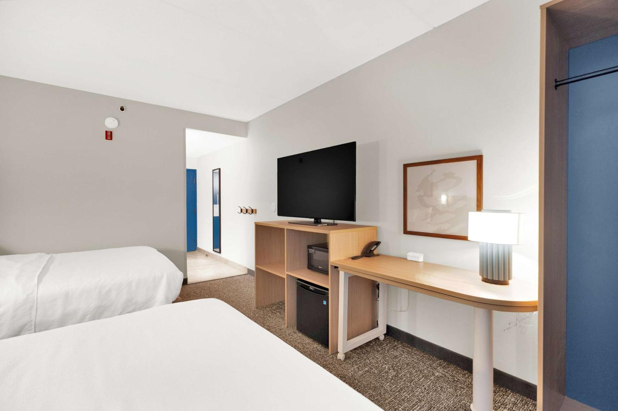 Spark By Hilton Plymouth Εξωτερικό φωτογραφία