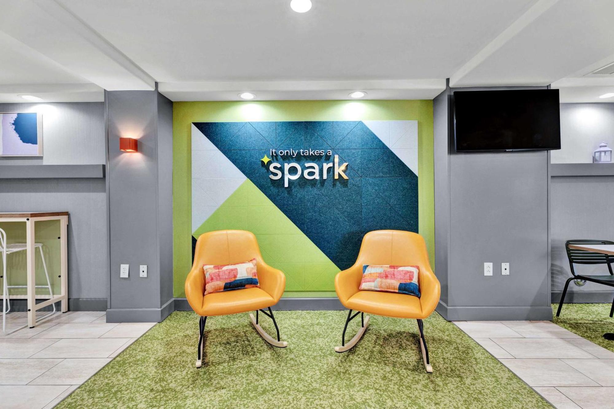 Spark By Hilton Plymouth Εξωτερικό φωτογραφία