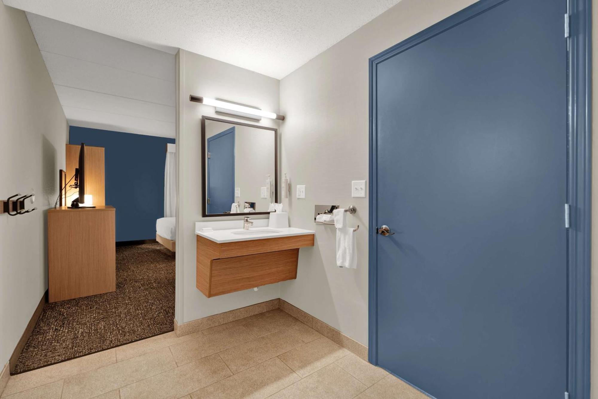 Spark By Hilton Plymouth Εξωτερικό φωτογραφία